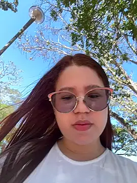 Snapshot of Lucyklein2022 chatting on January 22, 2025, 2:24 pm Lucyklein2022 online show from January 22, 2025, 2:24 pm