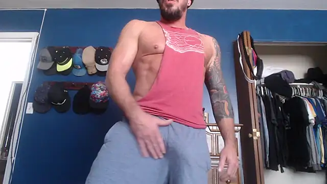 Snapshot of brettsworld1 chatting on January 14, 2025, 4:39 pm brettsworld1 online show from January 14, 2025, 4:39 pm