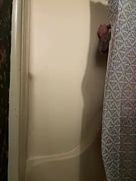 Snapshot of brettsworld1 chatting on February 12, 2026, 6:29 pm brettsworld1 online show from February 12, 2026, 6:29 pm