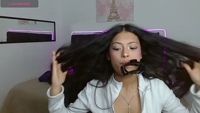 vaness weet online show from June 19, 2026, 8:58 pm