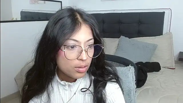 vaness weet online show from April 23, 2026, 7:48 pm