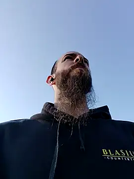 JohnnyFaster online show from September 27, 2025, 1:06 pm