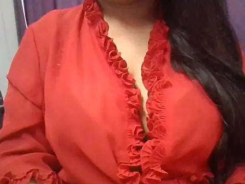 Roopshikha39 online show from May 12, 2026, 7:31 pm