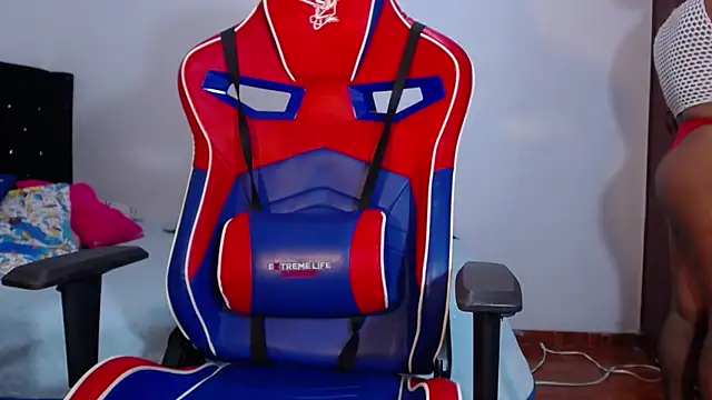 BellaKarla online show from March 27, 2026, 12:30 am