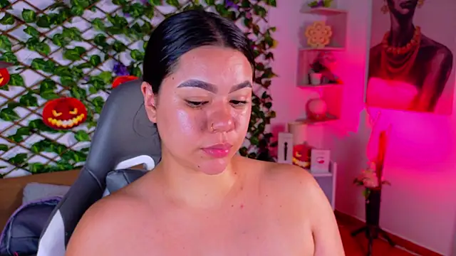 annie barozzi online show from October 13, 2025, 1:34 pm