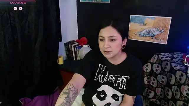 AbsentaVert online show from November 27, 2025, 12:33 am