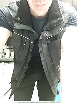 Xcoquinx online show from February 12, 2025, 1:06 pm