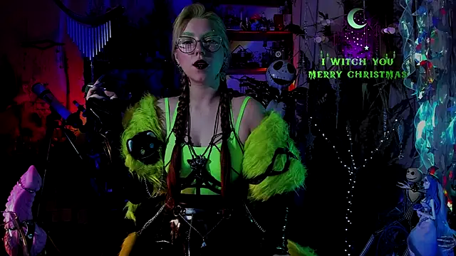 Scarlett Wanner online show from December 22, 2024, 8:03 pm