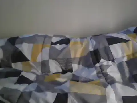 5ar5rooooov online show from February 17, 2025, 9:43 pm