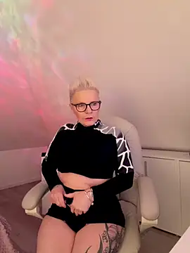 Snapshot of German_Milf chatting on March 16, 2026, 1:26 pm German Milf online show from March 16, 2026, 1:26 pm