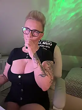 Snapshot of German_Milf chatting on February 9, 2026, 1:42 pm German Milf online show from February 9, 2026, 1:42 pm