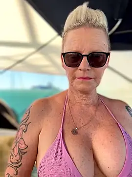 German Milf online show from June 20, 2026, 10:20 am