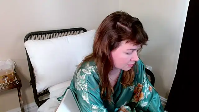 MarlaFknSinger online show from December 28, 2024, 1:28 pm