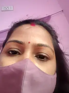 Shristiprakash0 online show from June 23, 2026, 9:18 am