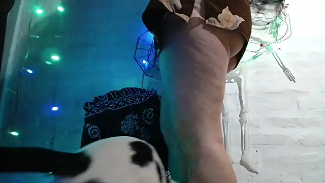 vegaana online show from October 12, 2025, 3:52 am