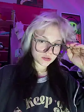 Cutiepiespanks online show from June 5, 2026, 1:32 am
