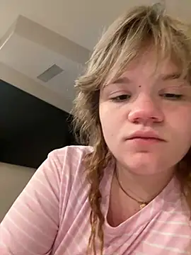 Cutiepiespanks online show from July 8, 2026, 6:25 am