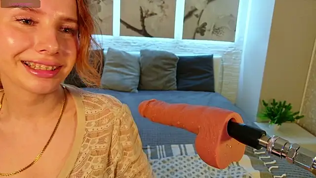 Betty June online show from July 9, 2026, 8:30 pm