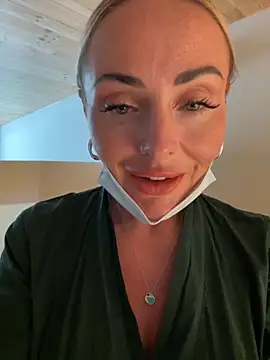 EmaSalis online show from September 10, 2025, 11:20 am