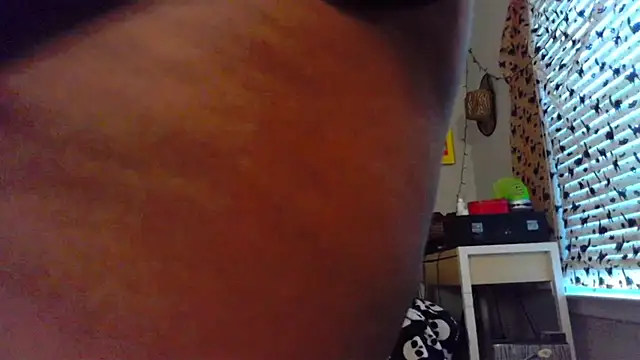 N1NT3NDH03 online show from September 25, 2025, 12:22 pm