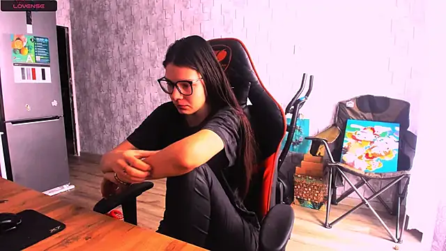 MollyLollipop online show from March 11, 2025, 4:51 am