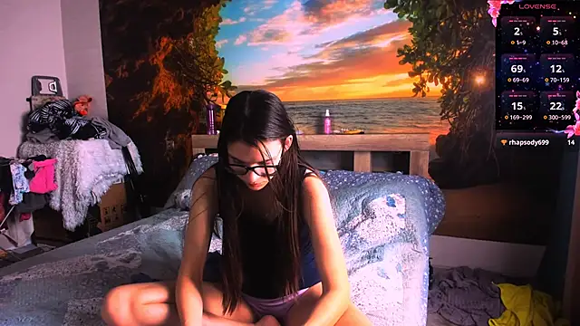 MollyLollipop online show from March 14, 2025, 7:26 am