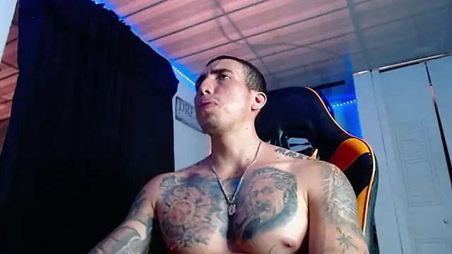 Adam Hudsond online show from June 1, 2026, 8:08 pm