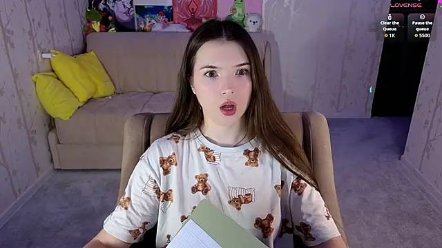 Eva Davie online show from February 26, 2026, 3:12 pm