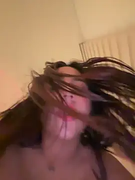 marcimaa online show from February 22, 2025, 3:23 am