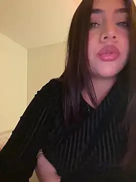 marcimaa online show from February 2, 2025, 2:27 am