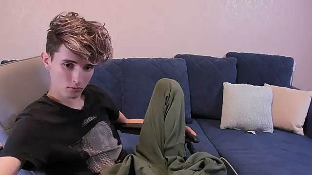 James Mills online show from December 9, 2024, 7:39 pm