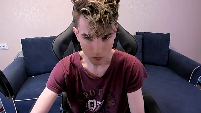 James Mills online show from November 8, 2025, 7:06 pm