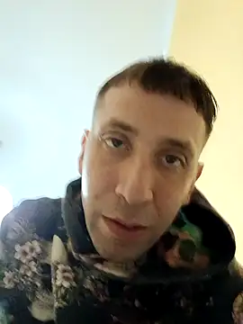 White rabbit  online show from October 25, 2025, 11:53 am