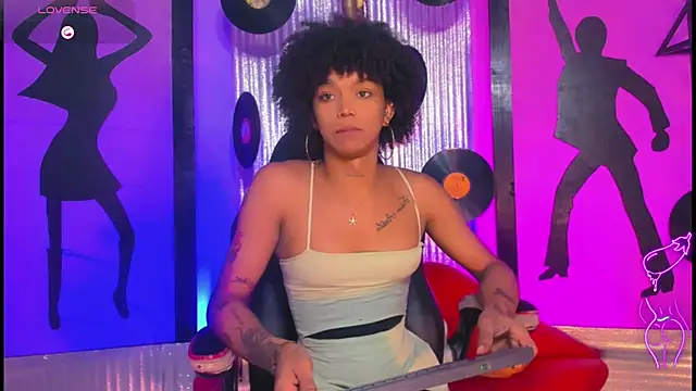 nickyminach  online show from July 23, 2026, 7:43 pm
