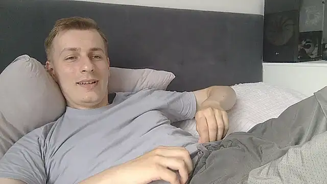 Snapshot of your_andy chatting on July 6, 2026, 6:42 am your andy online show from July 6, 2026, 6:42 am