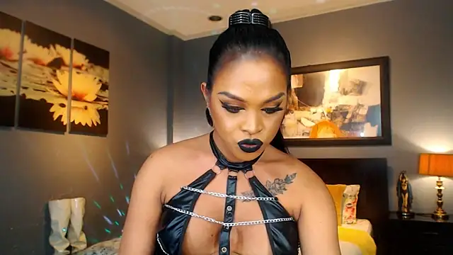 Snapshot of MarryQueen22 chatting on March 16, 2026, 5:55 am MarryQueen22 online show from March 16, 2026, 5:55 am