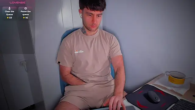 Snapshot of HonestAndrew chatting on March 18, 2026, 7:00 am HonestAndrew online show from March 18, 2026, 7:00 am