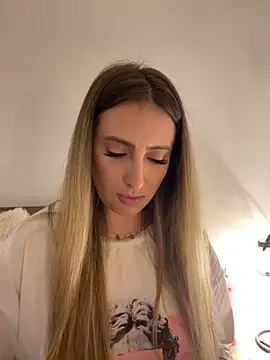 Eva Ryen online show from November 20, 2025, 5:13 pm