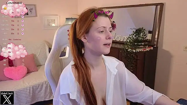 doll lesli online show from March 22, 2025, 5:41 pm