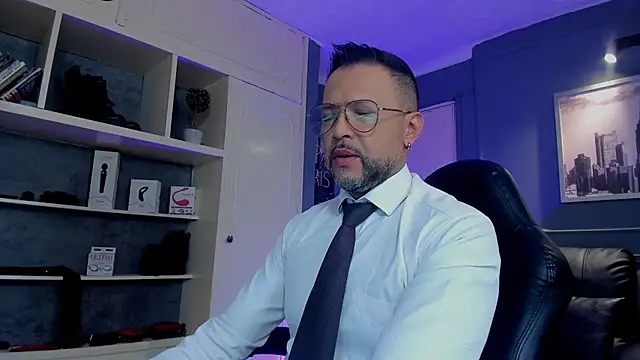 MrFrank tattoo online show from October 15, 2025, 3:20 pm