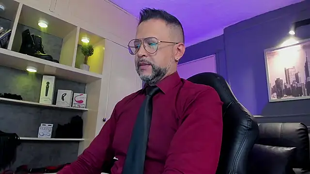 MrFrank tattoo online show from January 10, 2026, 12:55 pm