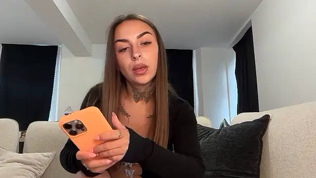 onefire56 online show from October 5, 2025, 3:58 pm