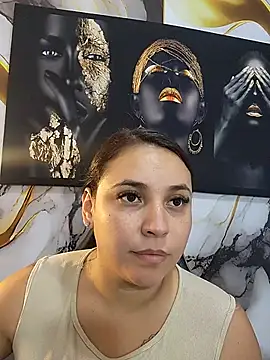 LizzRouse online show from May 29, 2026, 9:32 pm