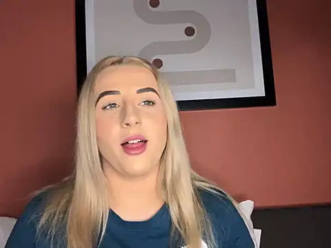 Strongqueen online show from February 23, 2025, 9:48 pm