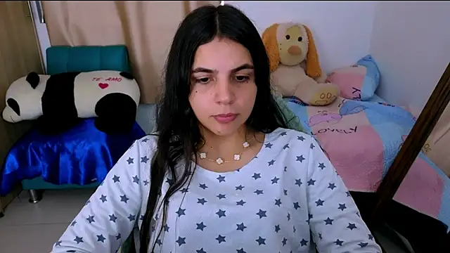  elenna online show from October 6, 2025, 6:52 pm