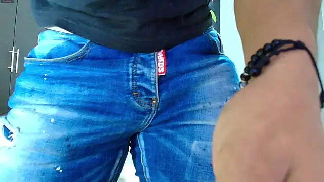 GendersonFit online show from March 6, 2025, 8:59 pm