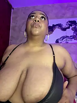 BiancaFollerach online show from July 22, 2026, 11:34 am