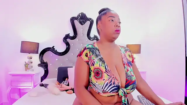 laqquishax online show from February 12, 2026, 1:00 pm