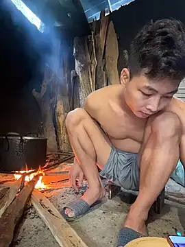 Naughty--asian online show from December 14, 2025, 1:56 am