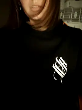 Snapshot of Aashikalaa chatting on February 10, 2025, 7:17 pm Aashikalaa online show from February 10, 2025, 7:17 pm